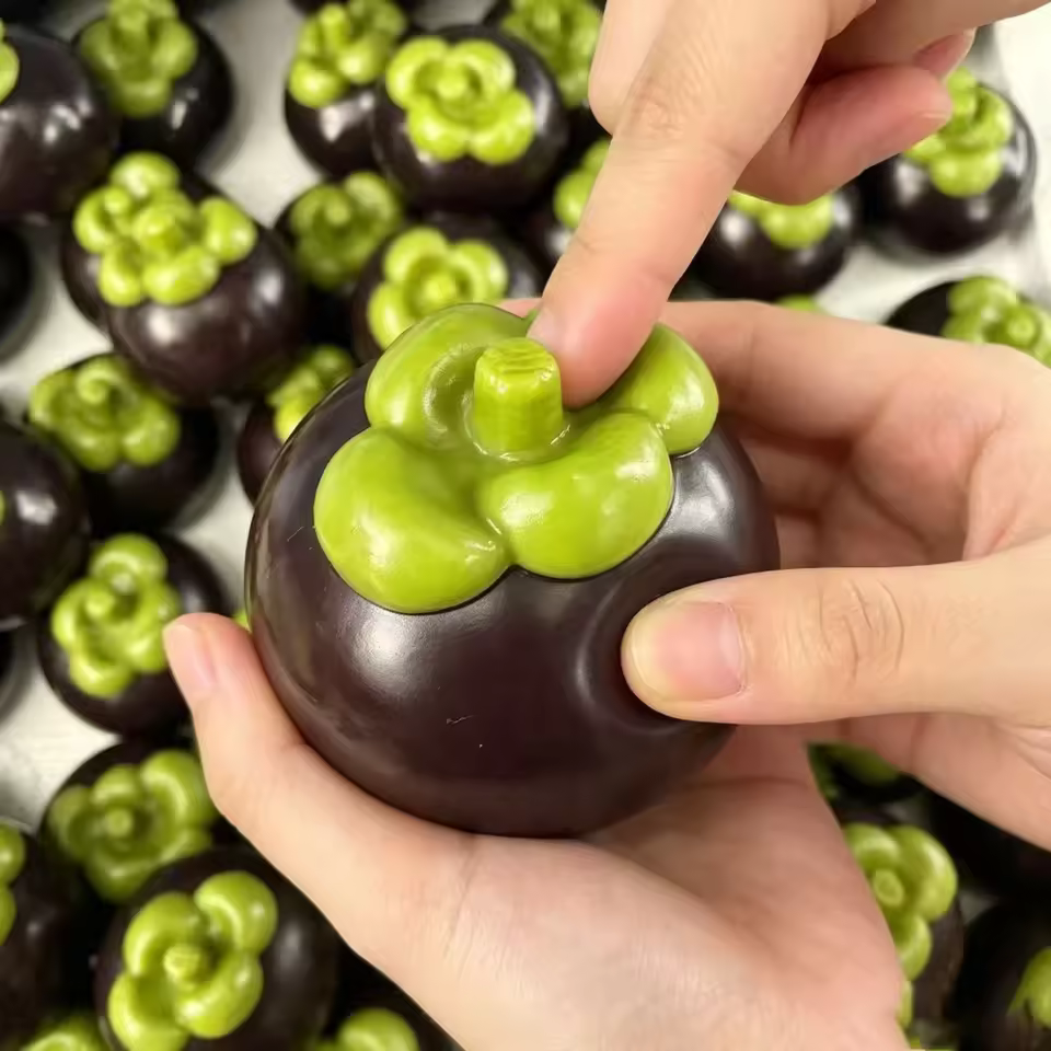 Mangosteen Building Block Squishy | Crunchy Sensory Stress Relief Toy - Image 2